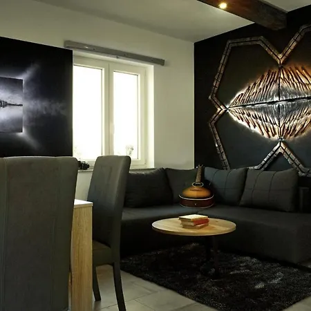 Apartment Harbor 3 *