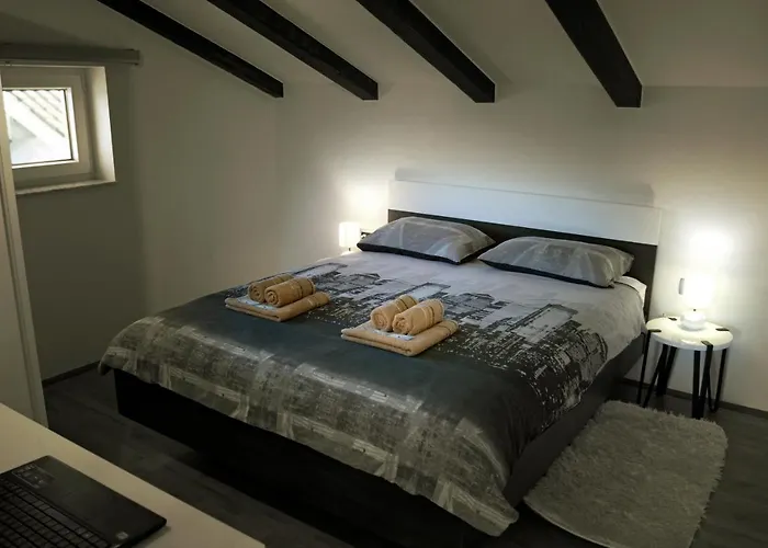 Harbor 3 אופטיה